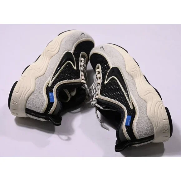 Nike x Undefeated Phantom Sneakers Style HV4847-001 in Black - Picture 6 of 10